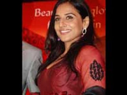 கேம்பிரிட்ஜின் அழகில் மயங்கி அங்கேயே தங்கி விட்ட வித்யா பாலன்