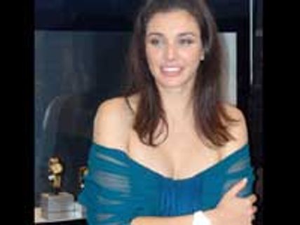 லிசா ரேவுக்கு புற்று நோய்