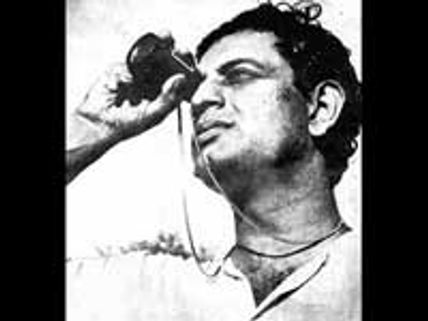 சினிமாவாகும் சத்யஜித் ரே வாழ்க்கை!  