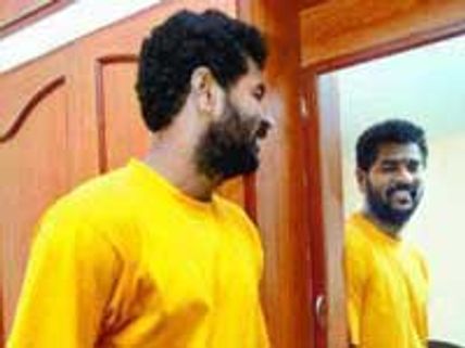 கில்லி.. இந்தியில் பிரபுதேவா ரீமேக்!