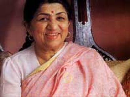 லதா மங்கேஷ்கருக்கு பிரான்ஸின் உயரிய விருது