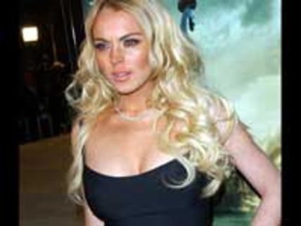 இந்தியப் பெண்கள் சூடும் குங்குமம் - வியந்த லின்ட்சே லோஹன்