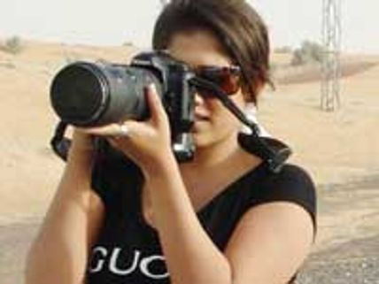 'சர்ச்சை' நயன்-தமன்னா 'கொடி பறக்குது'