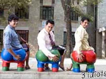 பாலிவுட்டில் புதிய சரித்திரம் படைத்த '3 இடியட்ஸ்'!