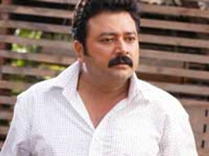 தமிழ்ப் பெண்களிடம் கரம் கூப்பி, சிரம் தாழ்த்தி மன்னிப்பு கேட்கிறேன்: நடிகர் ஜெயராம்