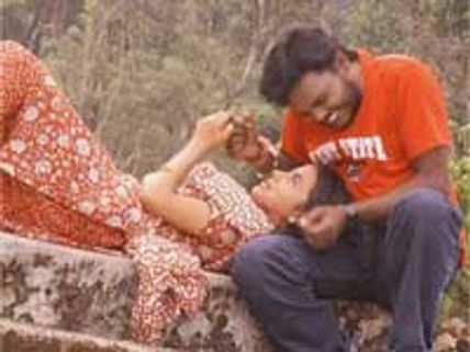 இலக்கணப் பிழை: கற்பு.. நட்பு.. காதலின் மீறல்கள்!