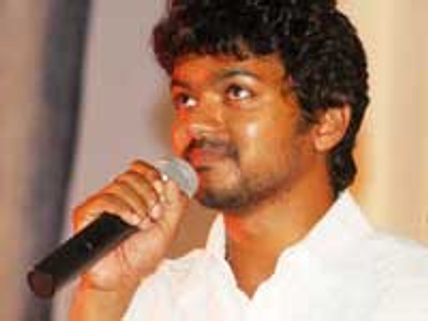 விஜய் படம்... விலகினார் ராஜா?