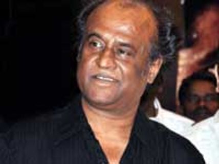 விண்ணைத் தாண்டி வருவாயா குழுவுக்கு ரஜினி பாராட்டு!