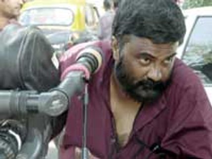 வாலிபன்...சிம்புவுடன் கைகோர்க்கும் பிசி. ஸ்ரீராம்!