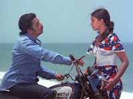 மீண்டும் ஏக்துஜே கேலியே - ரதி மகன், கமல் மகள் ஜோடி?