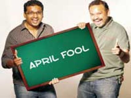 சமாதானக் கொடி பறக்கவிட்ட வெங்கட் - அமுதன்!