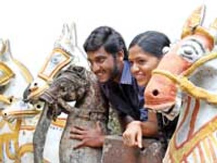 பேரன் நடிப்பைப் பார்த்து வியந்த முதல்வர் கருணாநிதி!