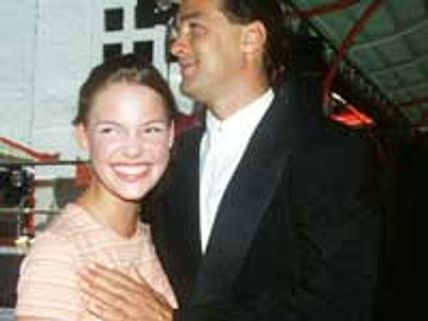 பிரபல ஹாலிவுட் நடிகர் மீது கற்பழிப்புப் புகார்!