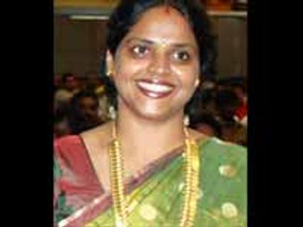 பிரகாஷ்ராஜ் யாருடனிருந்தாலும் சந்தோஷமாக இருக்கட்டும்! - லலிதகுமாரி