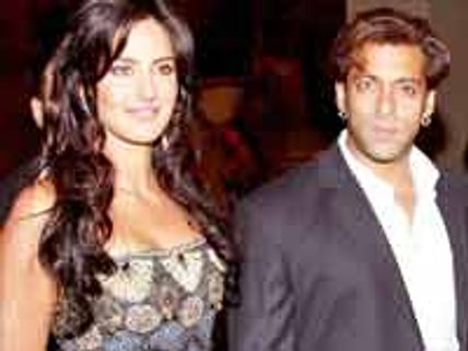 கொழும்பு விழா: நடிகர்-நடிகைகளை புறக்கணிப்போம்!; பிலிம்சேம்பர் மீண்டும் எச்சரிக்கை!!