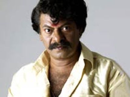 திருமங்கலத்து யானை... பரிவாரங்களுடன் வரும் ராஜ்கிரண்!