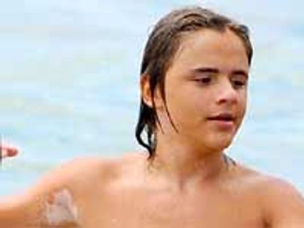 மைக்கேல் ஜாக்சனைப் பாதித்த 'விடிலிகோ' சரும நோய் மகனுக்கும் வந்தது!