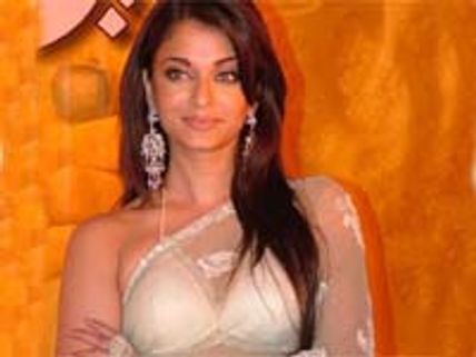 மனாலி நிலச்சரிவில் சிக்கிய ஐஸ்வர்யா, அக்ஷய் குமார்