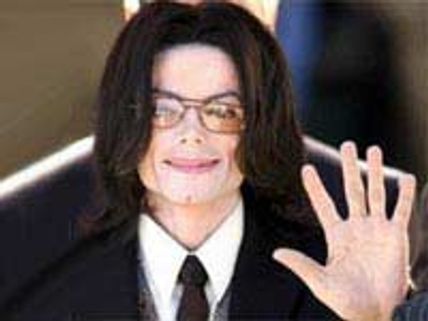 மைக்கேல் ஜாக்சனுக்கு சென்னையில் மூன்றரை டன் கிரானைட் சிலை