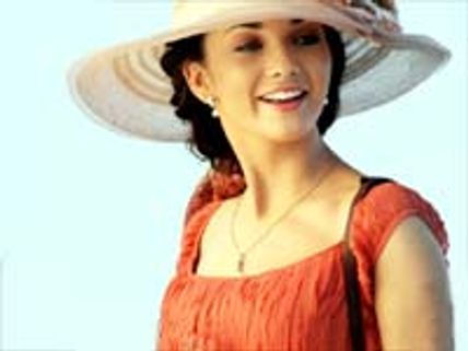 சினிமா வாழும் வரை மதராசப்பட்டினம் படம் பேசப்படும்-கே.பாலச்சந்தர் புகழாரம்