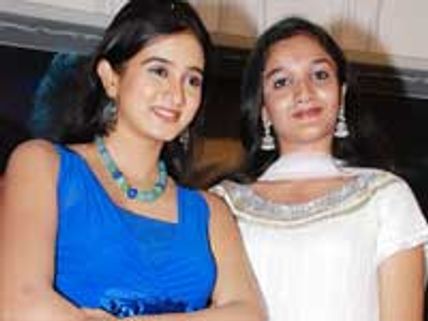 உங்க வீட்டுப் பிள்ளை... ராஜாத்தி அம்மாள் தொடங்கி வைத்தார்!