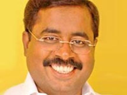 நடிகராகும் மைக்கேல் ராயப்பன்!