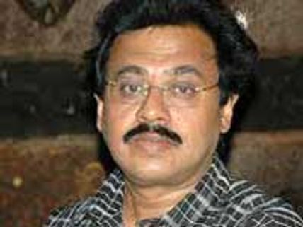 கமல் விழாவைப் புறக்கணித்த 'அம்மா'வுக்கு வினயன் கண்டனம்!