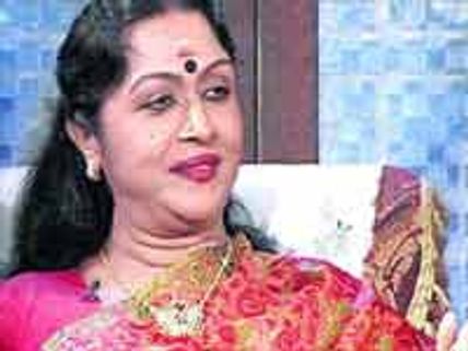 தமிழில் காதல் படம் என்றால் அது முரளிதான்-சரோஜாதேவி புகழாரம்