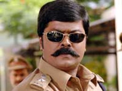 கவசம்... முரளியின் 100 வது படம்!