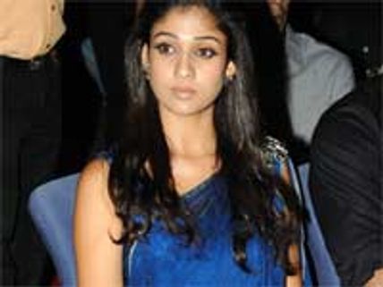 ரம்லத்துக்கு பயந்து பலத்த பாதுகாப்புடன் ஷூட்டிங்கில் பங்கேற்ற நயன்!