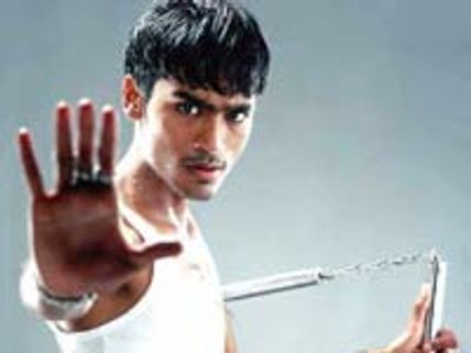 எந்திரனில் ரஜினி நடிப்பு-வாயடைத்துப் போன தனுஷ்