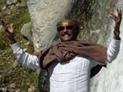 இமயமலையில் பாபா குகையில் ரஜினி!