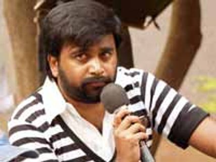 ஈசன்-சசிகுமாரின் அடுத்த அவதாரம்!