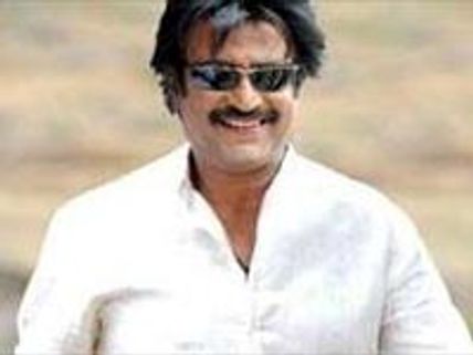 நான் அரசியல் பிரவேசம் செய்வது ஆண்டவன் கையில் உள்ளது-ரஜினிகாந்த்