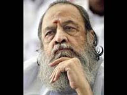 'சினிமாவுக்கும் சினிமாவுக்கும் சம்பந்தமே இல்லய்யா!' - வாலியின் அதிரடி