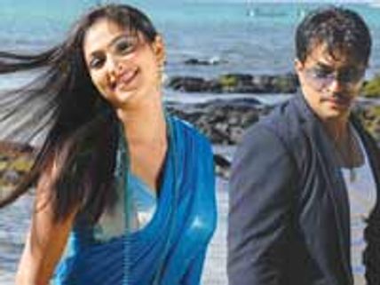 இந்த ஆண்டு தீபாவளிக்கு 4 படங்கள் திரைக்கு வந்துள்ளன.