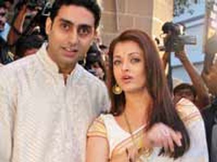 ஐஸ்வர்யா ராய்க்கு ஏற்ற திரை ஜோடி ரஜினிதான்! - அபிஷேக் பச்சன்      