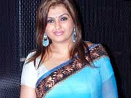 ஐந்தாண்டு கழித்து அரசியல்! - சோனா பகீர்!