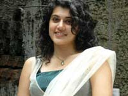 30 நாட்களில் தமிழ் கற்கலாம்-தபசிக்கு தனுஷ் கொடுத்த பரிசு