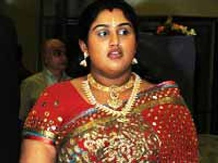 அப்பா விஜயகுமாருடன் சமரசம் என்ற பேச்சுக்கே இடமில்லை!  - வனிதா