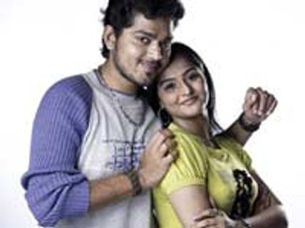 இந்த வெள்ளிக்கிழமையும் 4 படங்கள்.. திணறும் தமிழ் சினிமா! 