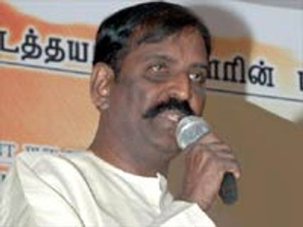 படங்களில் பாலுறவைத் திணிக்கலாமா?-வைரமுத்து ஆதங்கம்