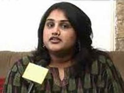 குழந்தை கழுத்தை நெறித்தேனா? - வனிதா பதில்