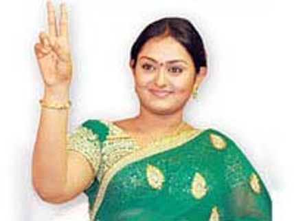 தேர்தல் 2011: கழகங்களுக்கு ஆதரவாகக் களமிறங்கும் நடிகர்கள்!