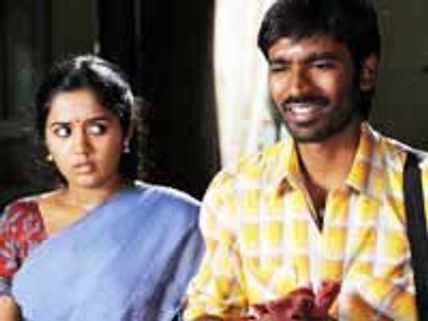 ரஜினிகாந்த் எனக்கு எந்த அறிவுரையும் கூறுவதில்லை! - தனுஷ்