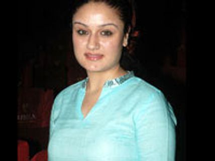 சுதீப் எனது நண்பர், சொல்கிறார் சோனியா அகர்வால்!