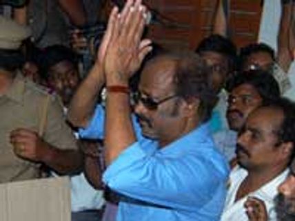 ரஜினி பேச்சு?-வறுத்தெடுத்த முதல்வர்!