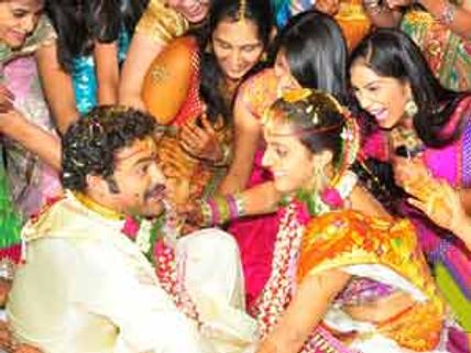 ரூ 22 கோடி செலவில், 55 வகை உணவு விருந்துடன் நடந்த ஜூனியர் என்டிஆர் திருமணம்