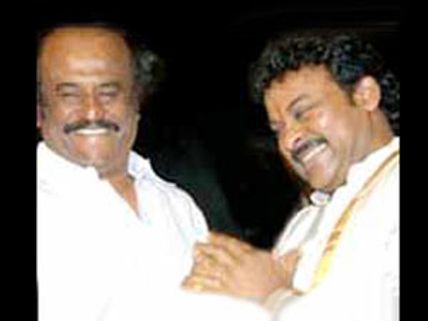 ரஜினியை சிங்கப்பூரில் சந்தித்து நலம் விசாரித்த சிரஞ்சீவி!