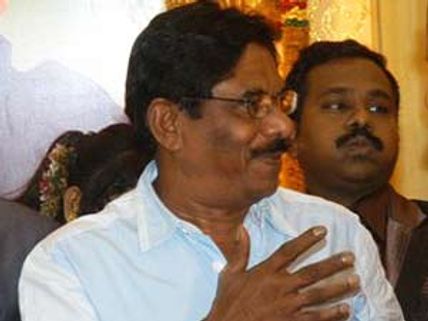 அன்னக்கொடியும் கொடிவீரனும் பாரதிராஜாவும்!